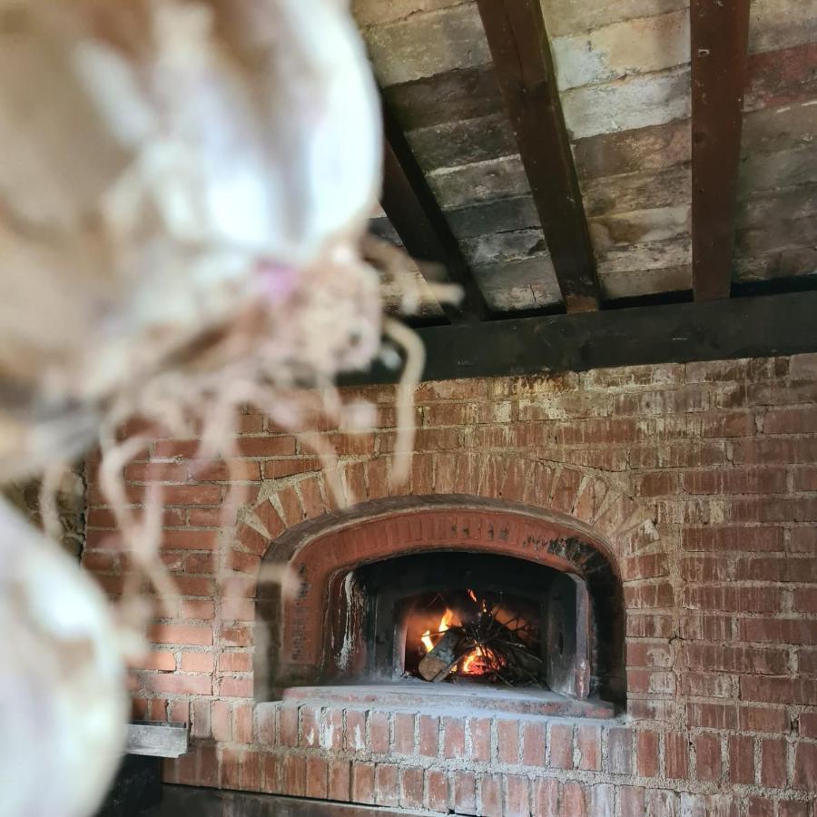 "Il Casaletto" Agriturismo Moderno, Vista Panoramica E Cibo Spettacolare- Scurcola Marsicana מראה חיצוני תמונה