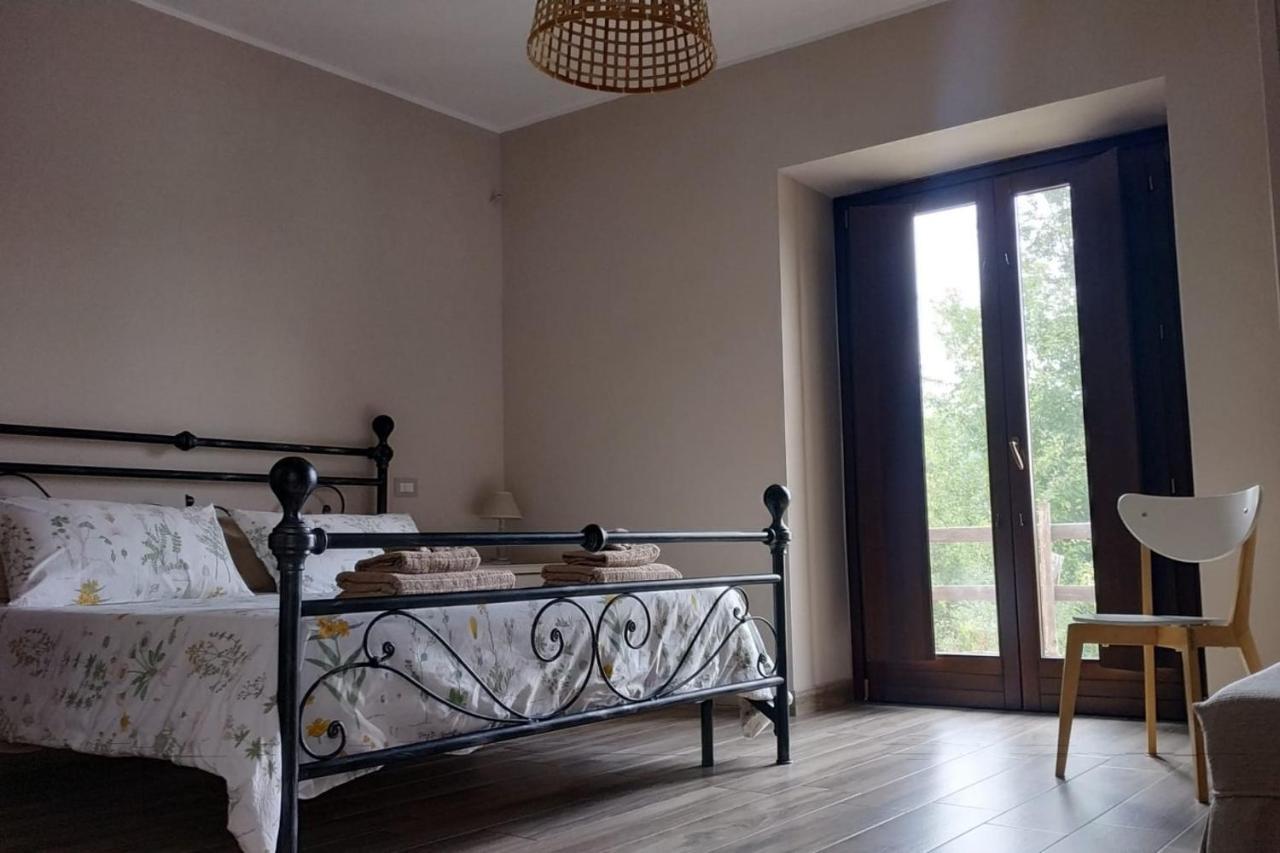 "Il Casaletto" Agriturismo Moderno, Vista Panoramica E Cibo Spettacolare- Scurcola Marsicana מראה חיצוני תמונה